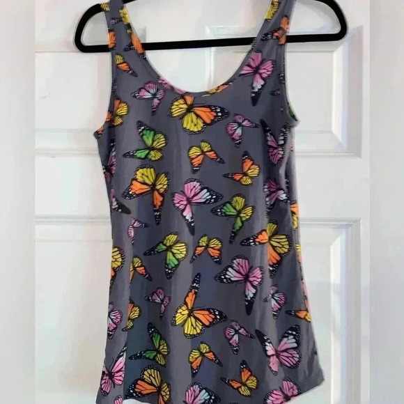 No Boundaries Kid’s Large 11-13 Butterfly Tank Top - Picture 2 of 4